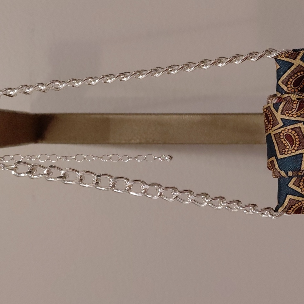 Handcrafted Upscaled Necktie Necklace W/Silver Hat Pin And Silver Brooch - Picture 6 of 6
